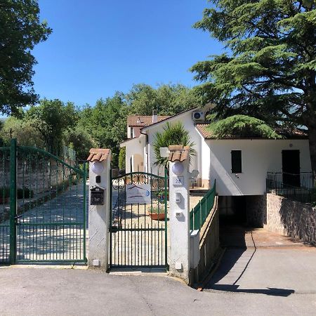 B&B Zac House Тойрано Экстерьер фото